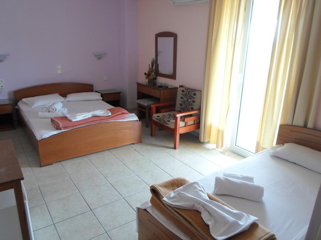 Denis Hotel And Bungalows Korinos Room photo